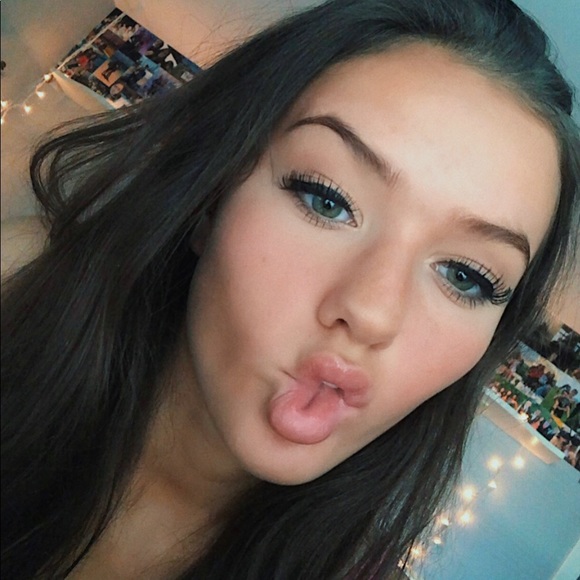 ♥️ABOUT ME - Picture 3 of 5